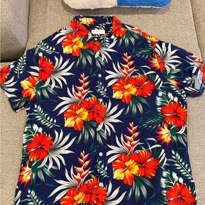 Vibrant Floral Men's Casual Shirt